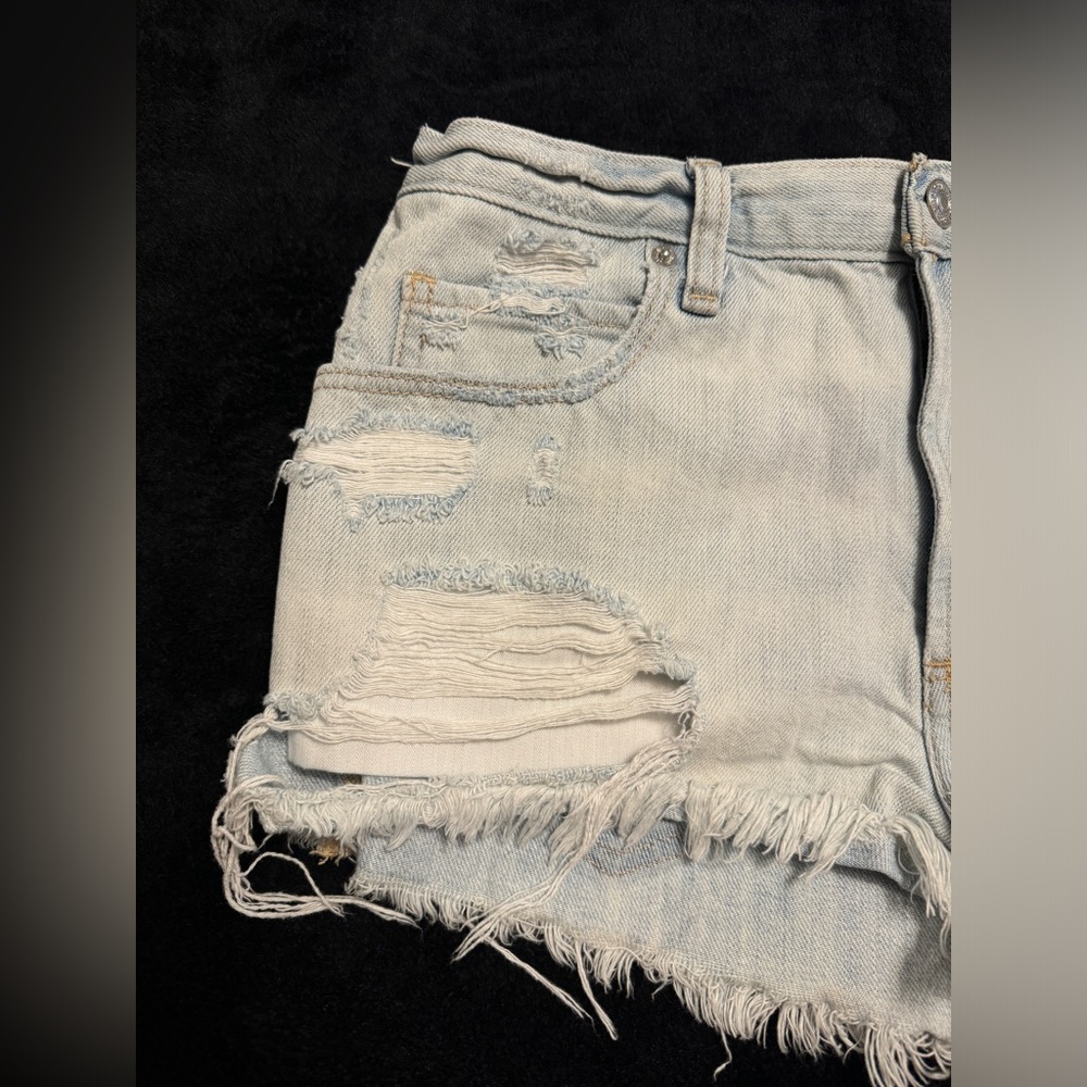 A&F High Rise Distressed Shorts - Picture 5 of 7